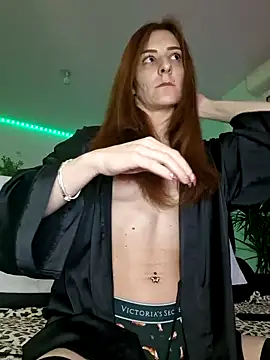 Snapshot of Ladykimberly_XOXO chatting on December 2024 02:01:02 AM Ladykimberly XOXO online show from December 2024 02:01:02 AM