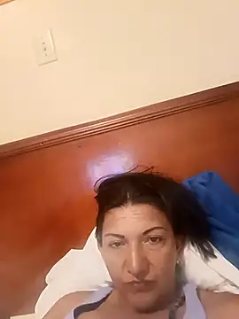 Snapshot of Angelblue_ chatting on January 2025 12:44:02 AM Angelblue online show from January 2025 12:44:02 AM