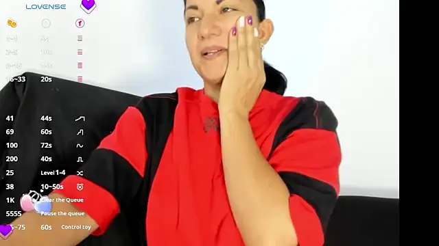 Snapshot of Angelblue_ chatting on February 2025 09:37:02 PM Angelblue online show from February 2025 09:37:02 PM