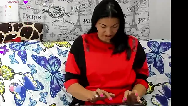 Snapshot of Angelblue_ chatting on March 2025 01:21:01 PM Angelblue online show from March 2025 01:21:01 PM