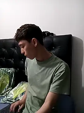 Snapshot of Norehg chatting on February 2025 01:58:02 AM Norehg online show from February 2025 01:58:02 AM