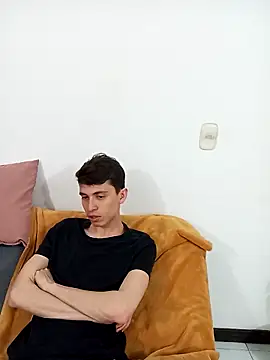 Snapshot of Norehg chatting on February 2025 04:20:01 AM Norehg online show from February 2025 04:20:01 AM