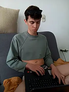 Snapshot of Norehg chatting on March 2025 09:01:01 PM Norehg online show from March 2025 09:01:01 PM