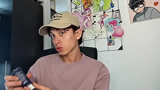 Snapshot of Norehg chatting on September 2025 06:29:01 PM Norehg online show from September 2025 06:29:01 PM