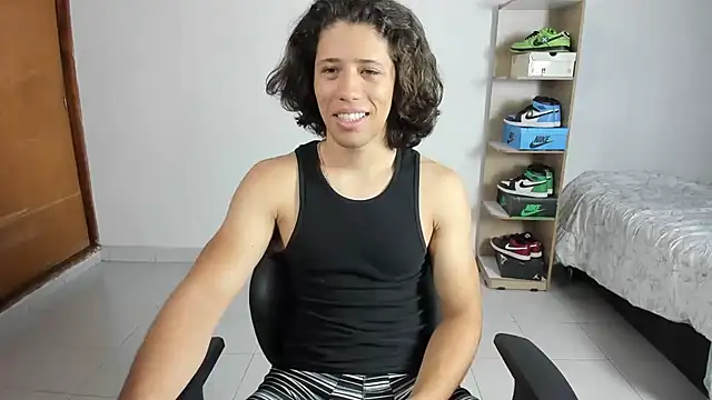 imtonny19 online show from February 2025 02:26:01 PM