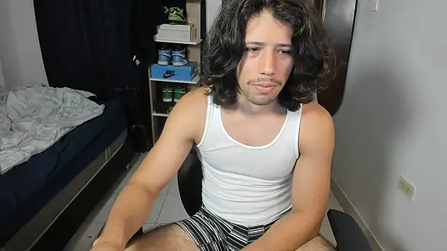 imtonny19 online show from May 2026 01:57:16 AM