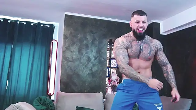 masterkingofmusclee online show from December 2024 08:54:02 AM