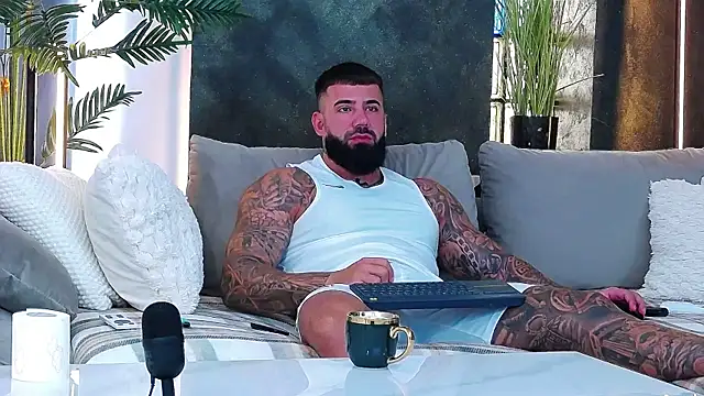 masterkingofmusclee online show from September 2025 07:08:02 AM