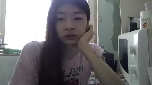 Snapshot of CarlyJoy chatting on March 2025 05:58:02 AM CarlyJoy online show from March 2025 05:58:02 AM