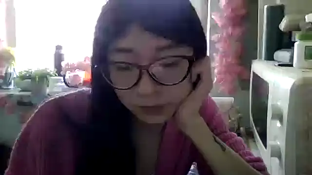 CarlyJoy online show from March 2026 10:52:01 AM