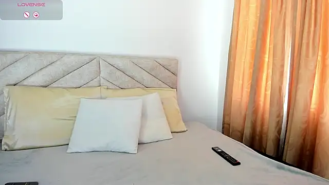 im amber online show from December 2024 01:18:01 PM