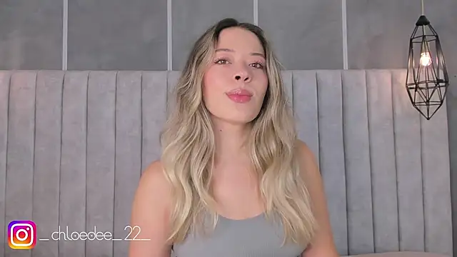 Snapshot of chloe_d chatting on January 2025 11:43:01 AM chloe d online show from January 2025 11:43:01 AM