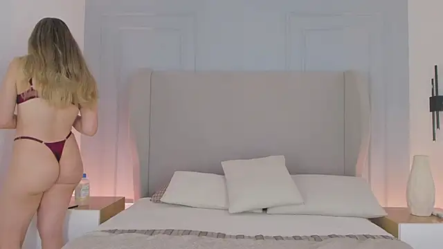chloe d online show from May 2026 02:10:01 PM