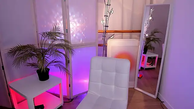 Mira  Blush online show from February 2025 08:36:01 PM