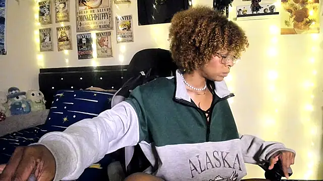 Snapshot of Cristal_Jonas@xh chatting on October 2025 04:56:01 AM Cristal Jonasxh online show from October 2025 04:56:01 AM