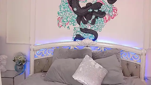 CrissyTaylor online show from December 2024 03:43:01 AM