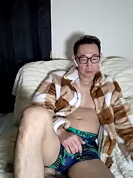 Snapshot of tai0202 chatting on February 2025 05:19:02 PM tai0202 online show from February 2025 05:19:02 PM