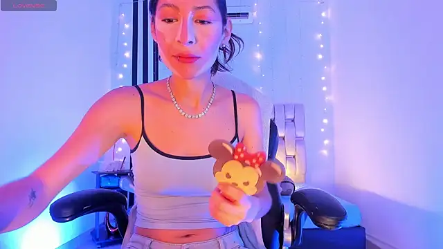 Gorgeous Team online show from April 2026 08:09:01 PM