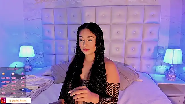 Gaby Blaze online show from December 2024 08:17:01 PM