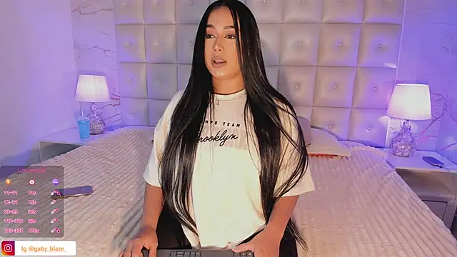 Gaby Blaze online show from January 2025 05:56:01 PM