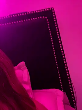 sexyyykloee online show from December 2025 04:40:01 AM