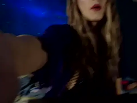 Snapshot of Karendolly__8 chatting on December 2025 07:09:01 PM Karendolly 8 online show from December 2025 07:09:01 PM