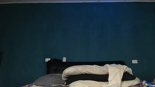 Karendolly  8 online show from May 2026 08:03:02 PM