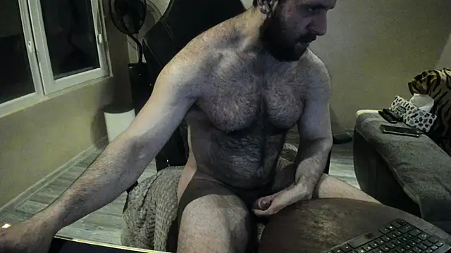 Snapshot of Hugealphabeast chatting on February 2025 04:43:02 PM Hugealphabeast online show from February 2025 04:43:02 PM