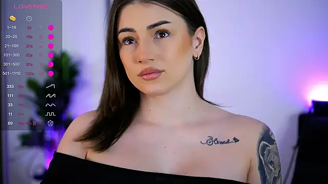 AishaCarter online show from February 2026 06:45:01 PM