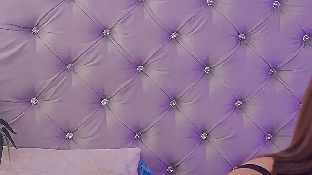 MeIisaLove online show from September 2025 08:21:01 PM