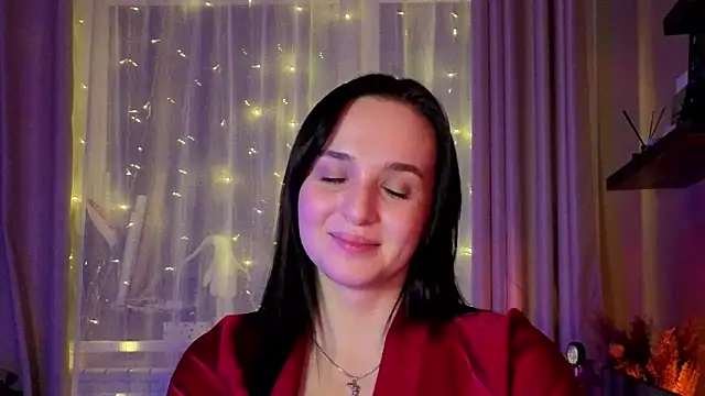 MeIisaLove online show from February 2026 07:19:02 PM