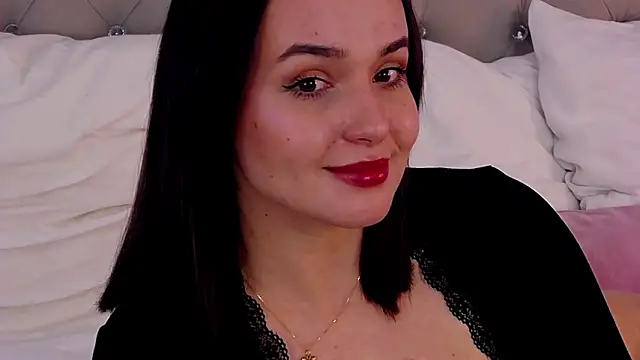 Snapshot of MeIisaLove chatting on April 2026 07:04:02 PM MeIisaLove online show from April 2026 07:04:02 PM