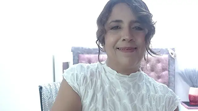 Victoria meester online show from May 2026 04:01:01 PM