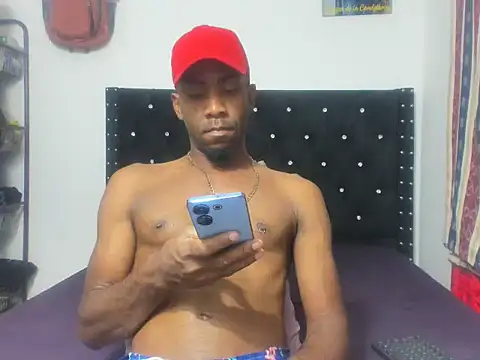 Snapshot of x_Jeiron_20BigCock_x chatting on March 2025 05:08:02 AM x Jeiron 20BigCock x online show from March 2025 05:08:02 AM