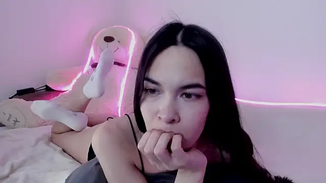 666kisses online show from February 2025 08:56:01 PM