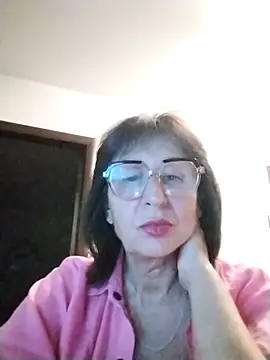 Snapshot of AlbinaXPretty chatting on September 2025 07:15:02 PM AlbinaXPretty online show from September 2025 07:15:02 PM