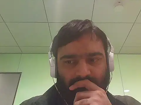 JohnBond009 online show from May 2026 09:59:01 AM