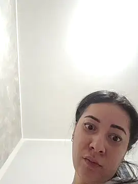 Snapshot of Tatavogliosa89 chatting on December 2024 04:46:02 PM Tatavogliosa89 online show from December 2024 04:46:02 PM