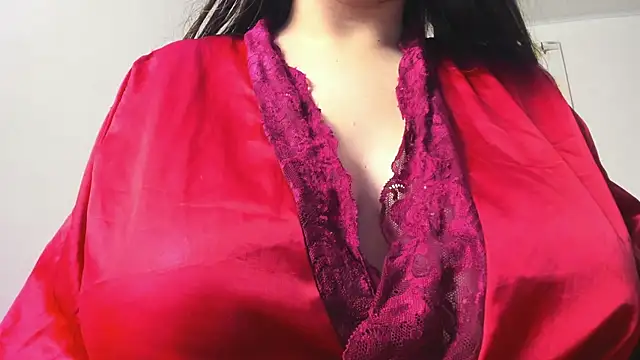 dolly zoe online show from February 2026 06:32:01 AM