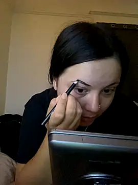 xocrybaby online show from September 2025 02:39:02 PM