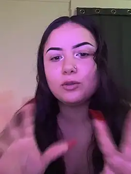 xocrybaby online show from October 2025 06:19:02 PM