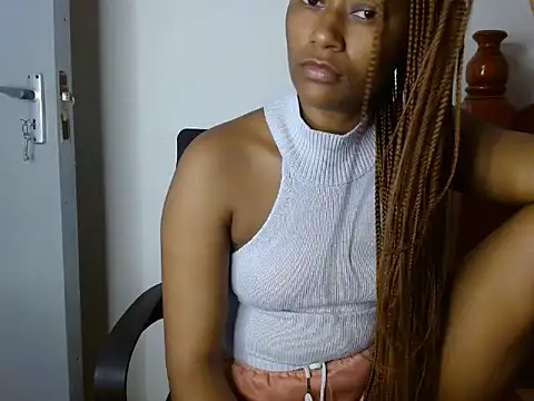 savage laura online show from May 2026 11:04:02 AM