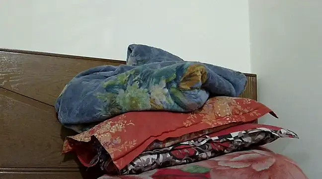 Snapshot of shekira99 chatting on March 2025 02:21:02 PM shekira99 online show from March 2025 02:21:02 PM