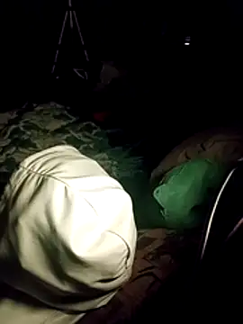 j hollywood91 online show from December 2025 03:55:02 AM