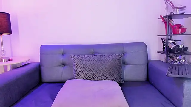 Snapshot of valerycolins chatting on February 2025 03:34:02 AM valerycolins online show from February 2025 03:34:02 AM