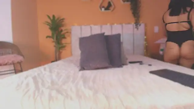 valerycolins online show from July 2026 02:47:01 AM