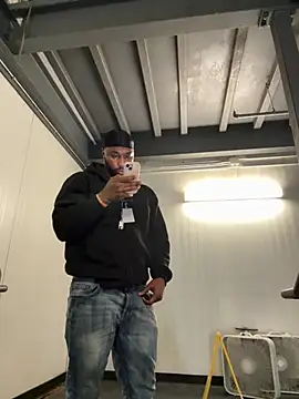 Stressreliever82 online show from March 2026 04:31:01 PM