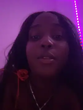 Snapshot of MichaelaCox chatting on February 2026 12:29:02 AM MichaelaCox online show from February 2026 12:29:02 AM