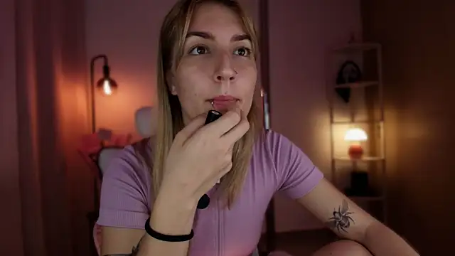 Snapshot of Dakotaa_ chatting on February 2026 12:07:01 AM Dakotaa online show from February 2026 12:07:01 AM