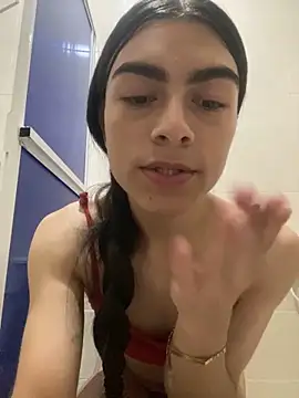 valendoll online show from January 2025 01:51:02 AM